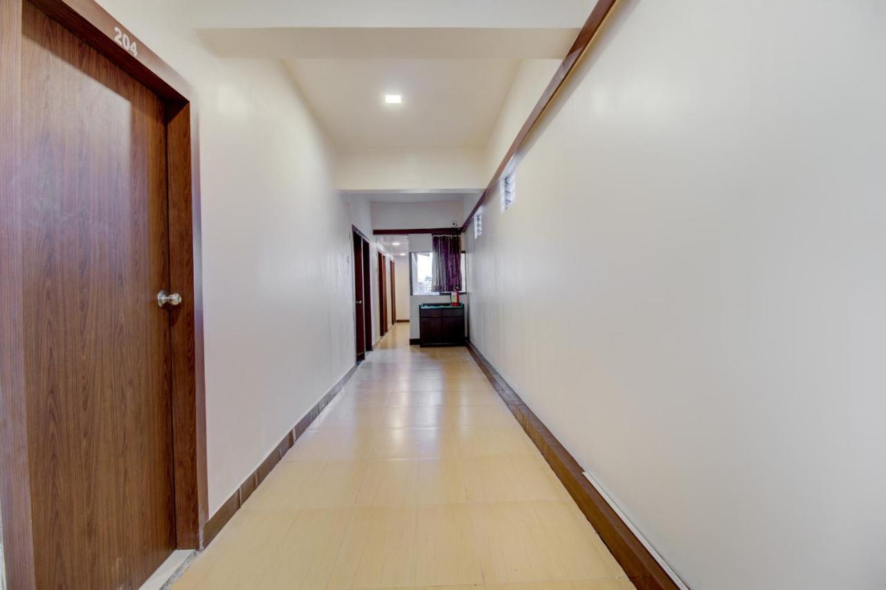 Hotel Della Comfort Near Ambreshwar Shiv Mandir, Ambernath Amarnāth Dış mekan fotoğraf